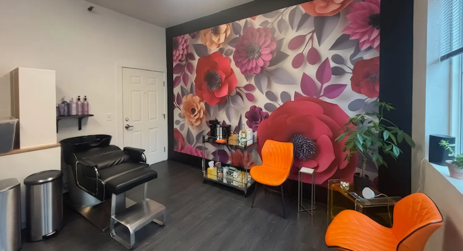 Interior of Brio Chique Salon